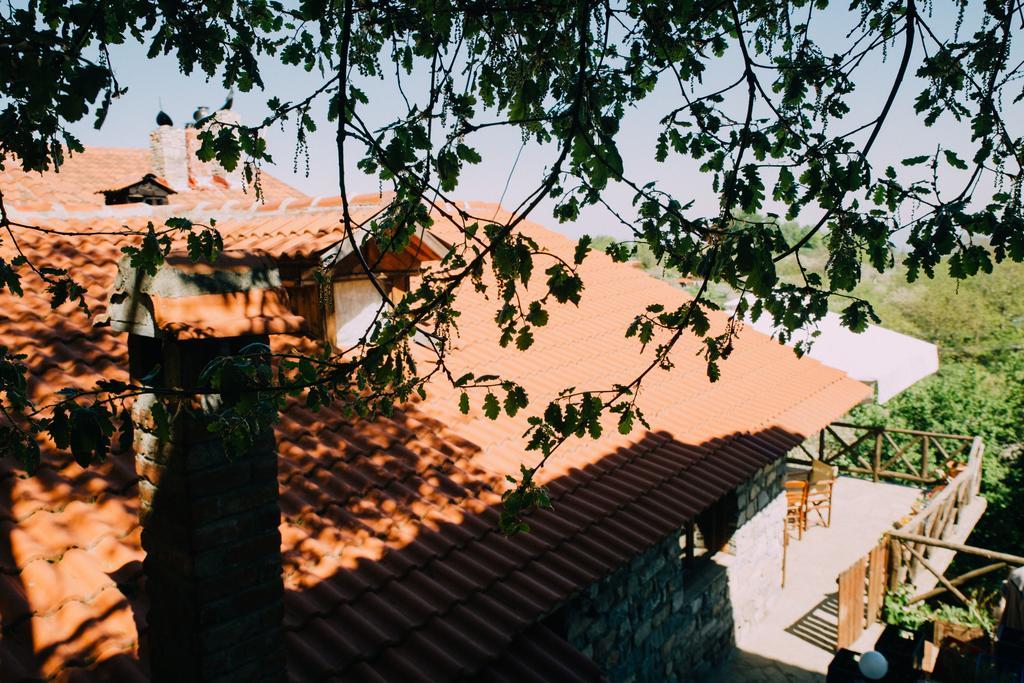 Arxontiko Agonari Hotel Metamorfosi  Bagian luar foto