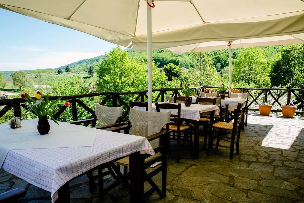 Arxontiko Agonari Hotel Metamorfosi  Bagian luar foto